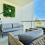 Appartement Sunset - Luxury - Pool - Garden - 500m