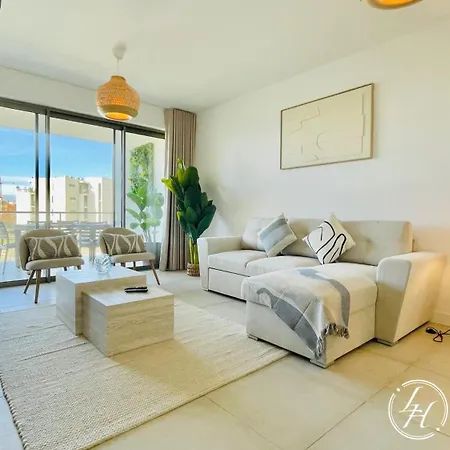Sunset - Luxury - Pool - Garden - 500m Apartment
